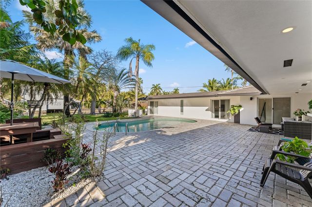 1071 NE 83rd St, Miami, FL 33138