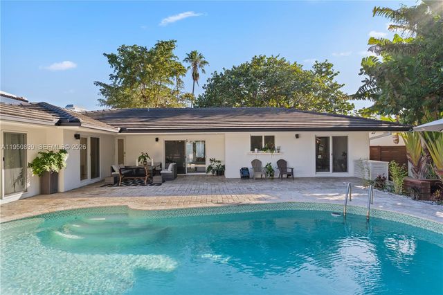 1071 NE 83rd St, Miami, FL 33138