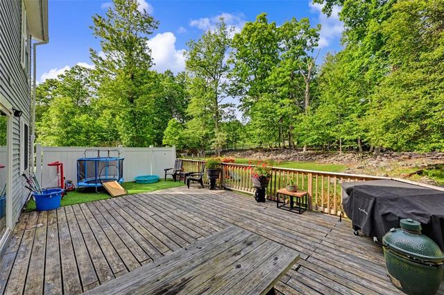 211 Creek Run, East Stroudsburg, PA 18302