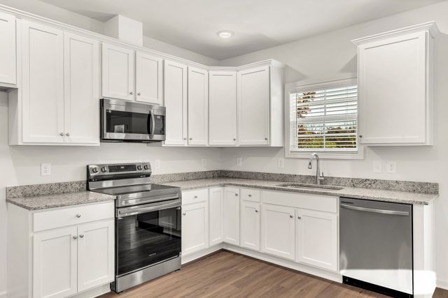 7103 Wiley Cir, Fairview, TN 37062