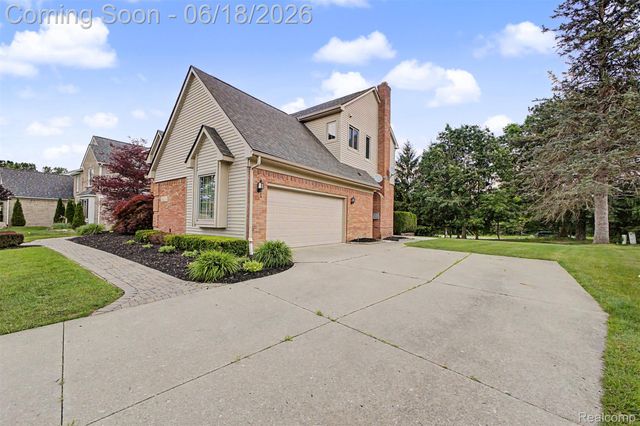 24024 Devonshire Drive, Novi, MI 48374
