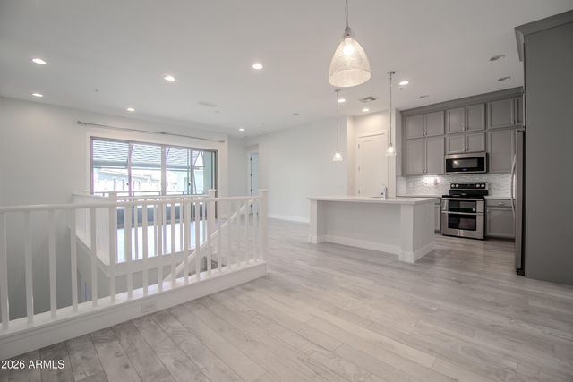 6565 E THOMAS Road 1078, Scottsdale, AZ 85251