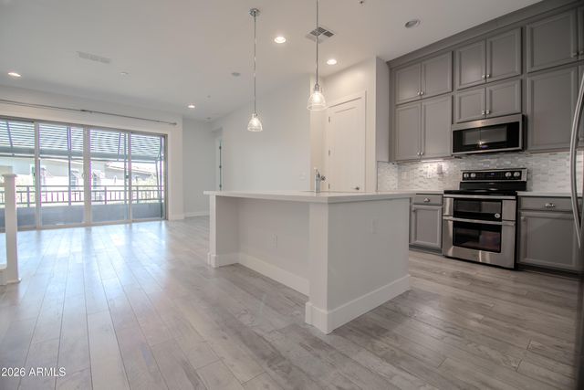 6565 E THOMAS Road 1078, Scottsdale, AZ 85251