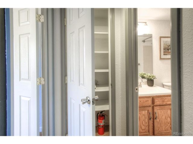 9040 W 88th Cir, Westminster, CO 80021