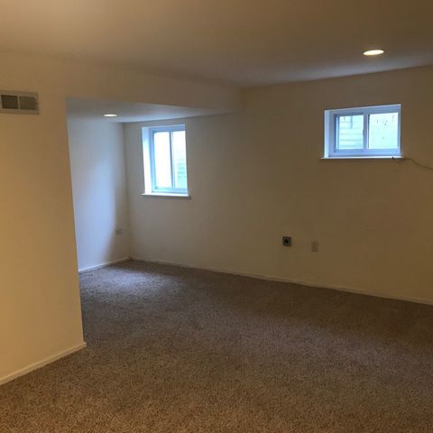 320 Inverrary Lane, Deerfield, IL 60015