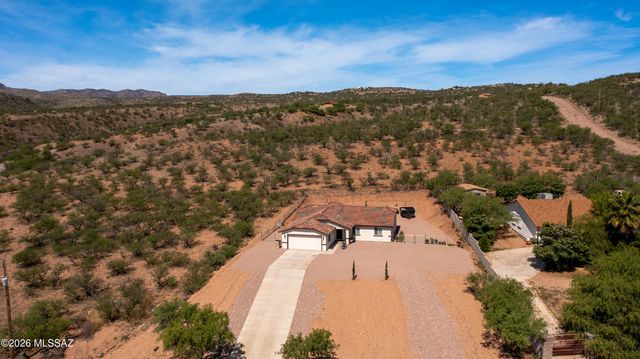 1100 Mako Court, Rio Rico, AZ 85648