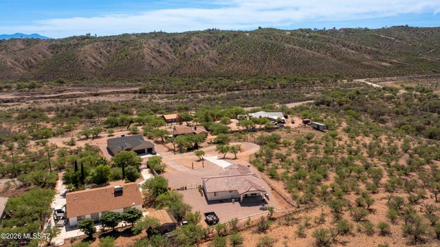 1100 Mako Court, Rio Rico, AZ 85648