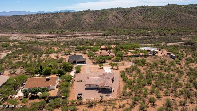 1100 Mako Court, Rio Rico, AZ 85648