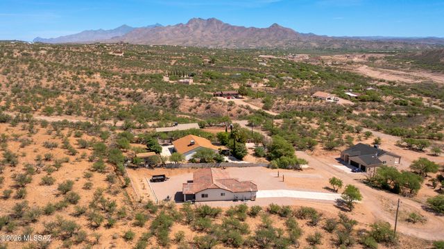 1100 Mako Court, Rio Rico, AZ 85648