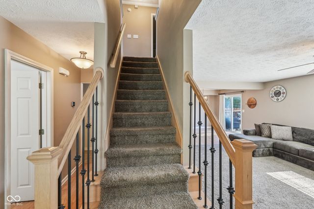 16590 Greensboro Drive, Westfield, IN 46074