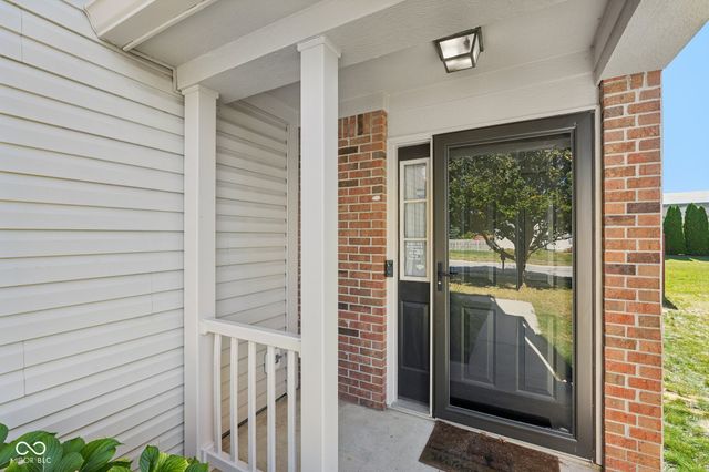 16590 Greensboro Drive, Westfield, IN 46074
