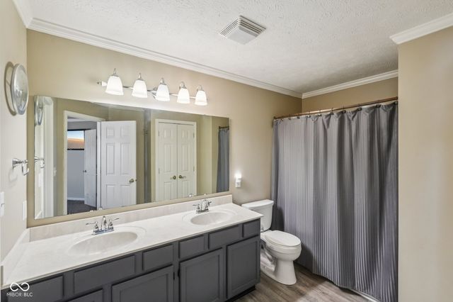 16590 Greensboro Drive, Westfield, IN 46074