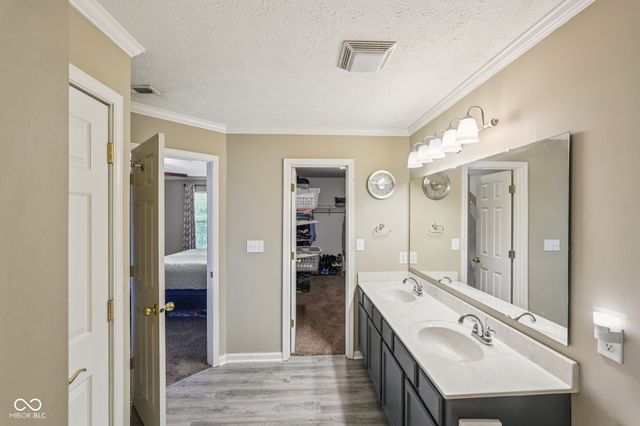 16590 Greensboro Drive, Westfield, IN 46074
