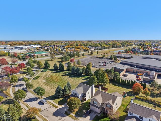 16590 Greensboro Drive, Westfield, IN 46074