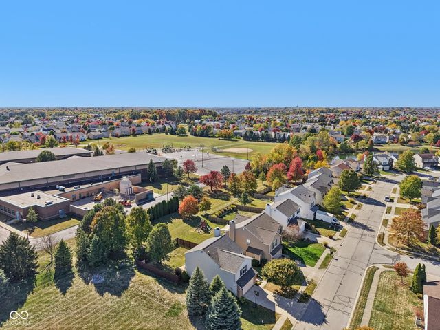 16590 Greensboro Drive, Westfield, IN 46074