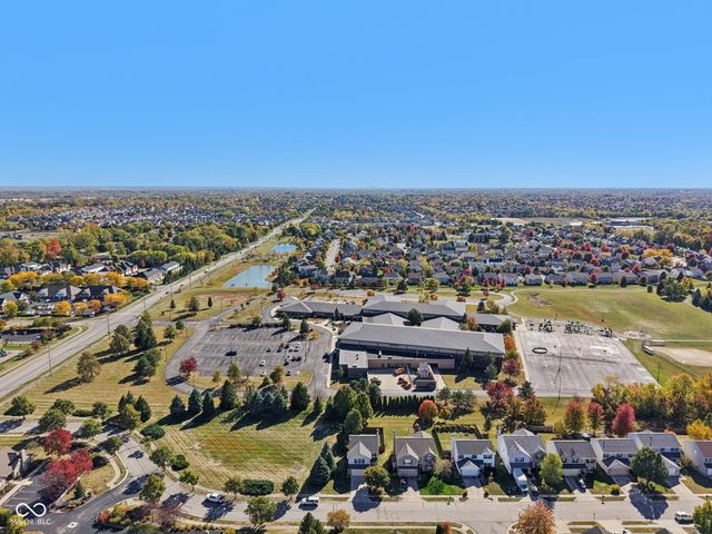 16590 Greensboro Drive, Westfield, IN 46074
