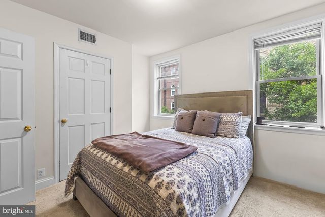 16 S WOLFE ST, Baltimore, MD 21231