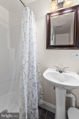 16 S WOLFE ST, Baltimore, MD 21231