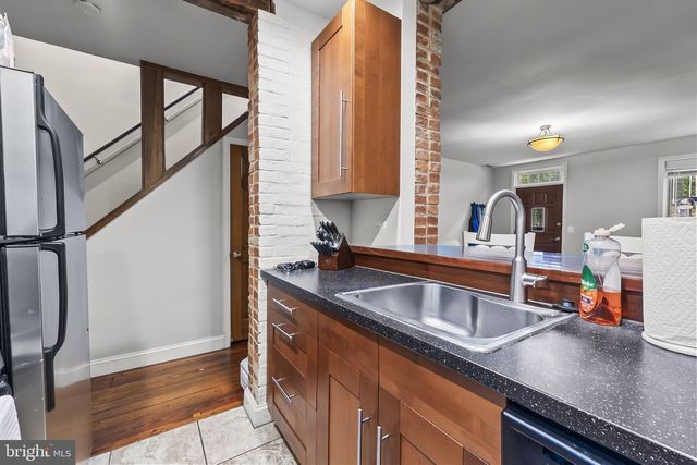 16 S WOLFE ST, Baltimore, MD 21231