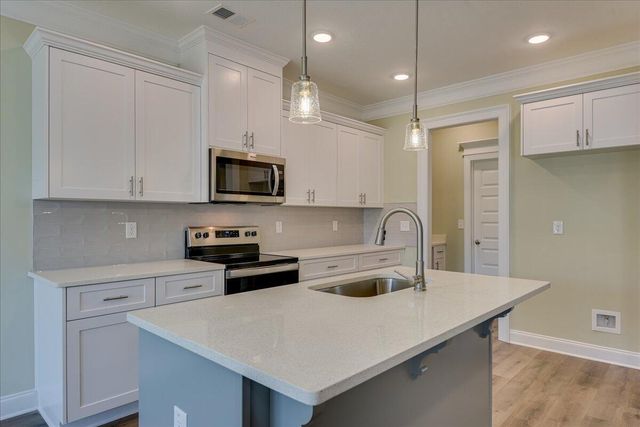 1050 Speckled Teal Path, Aiken, SC 29803