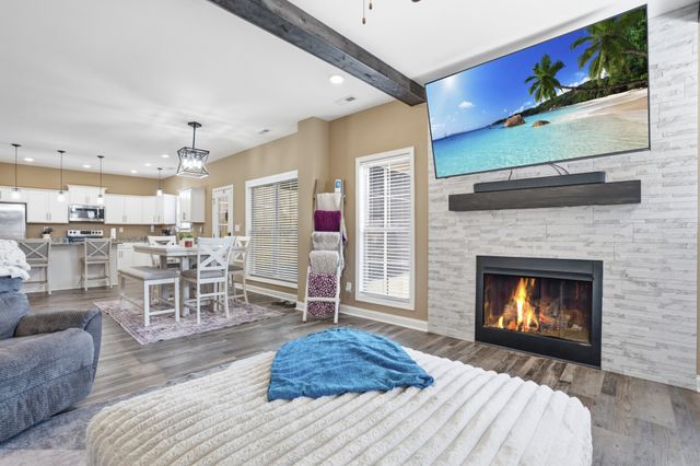 125 Schroer Rd, Clarksville, TN 37042