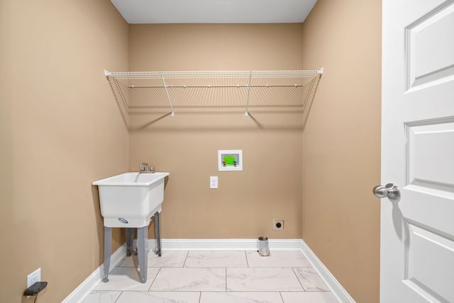 125 Schroer Rd, Clarksville, TN 37042