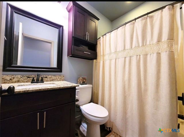 112 Teakwood Drive, Victoria, TX 77901