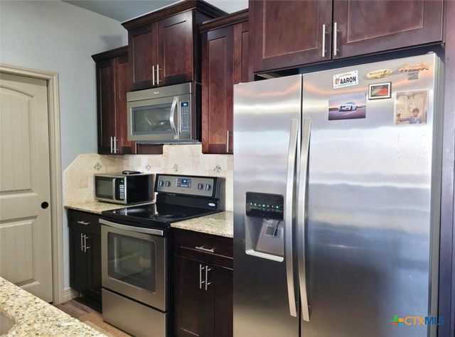 112 Teakwood Drive, Victoria, TX 77901