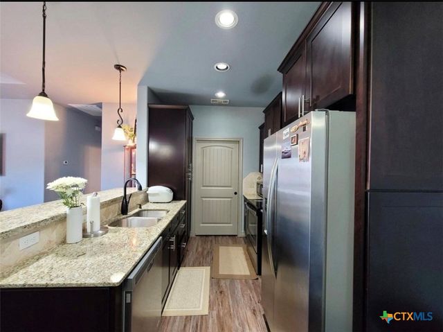 112 Teakwood Drive, Victoria, TX 77901