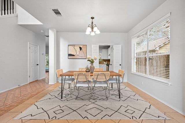 8653 Ephraim RD, Austin, TX 78717