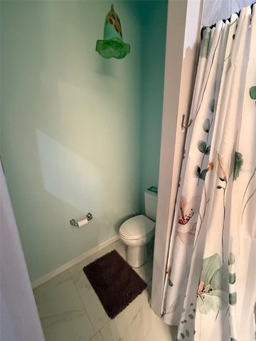 5690 MERLIN WAY, St Cloud, FL 34772