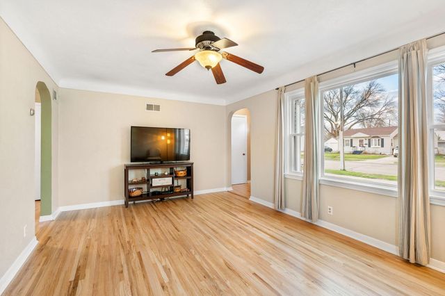 1800 2nd Avenue SE, Austin, MN 55912