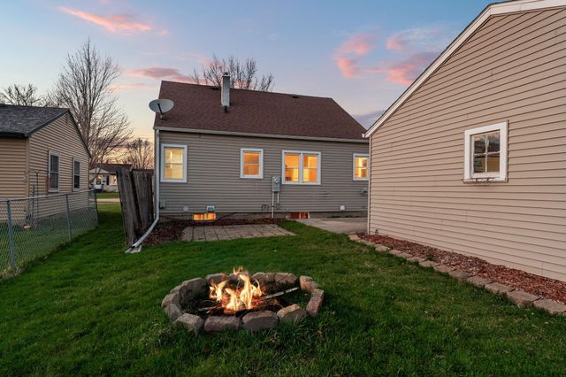 1800 2nd Avenue SE, Austin, MN 55912