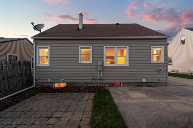 1800 2nd Avenue SE, Austin, MN 55912