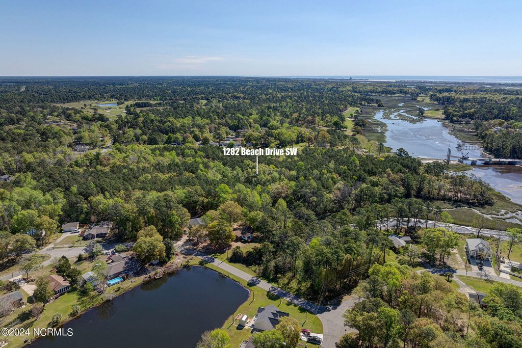 Image 16 of property listing at 1282 Beach Drive SW, Calabash, NC 28467