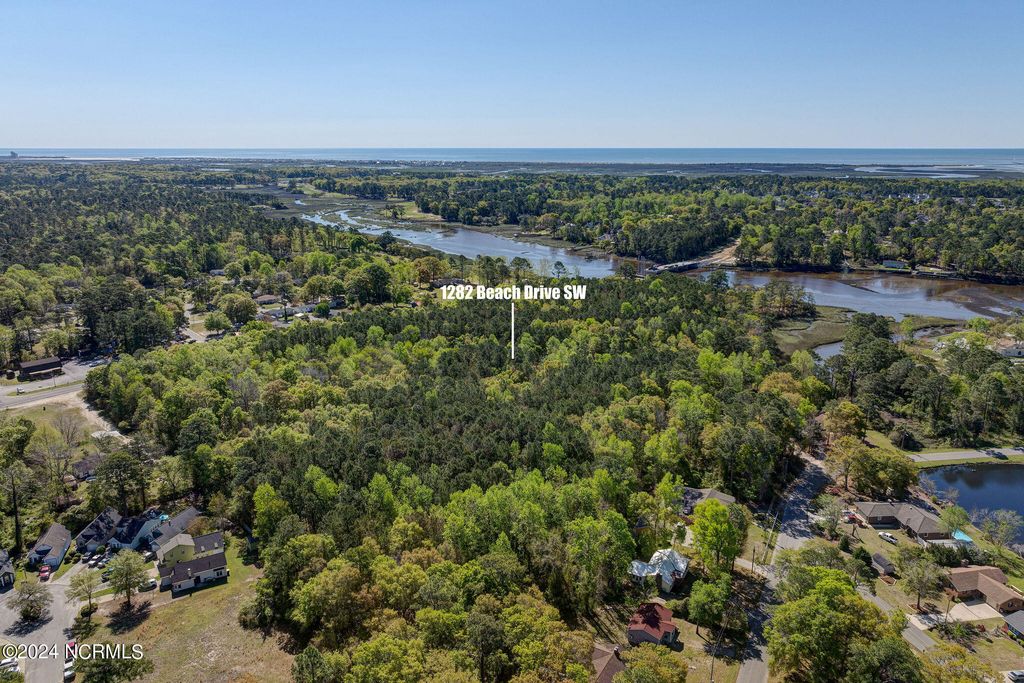 Image 20 of property listing at 1282 Beach Drive SW, Calabash, NC 28467