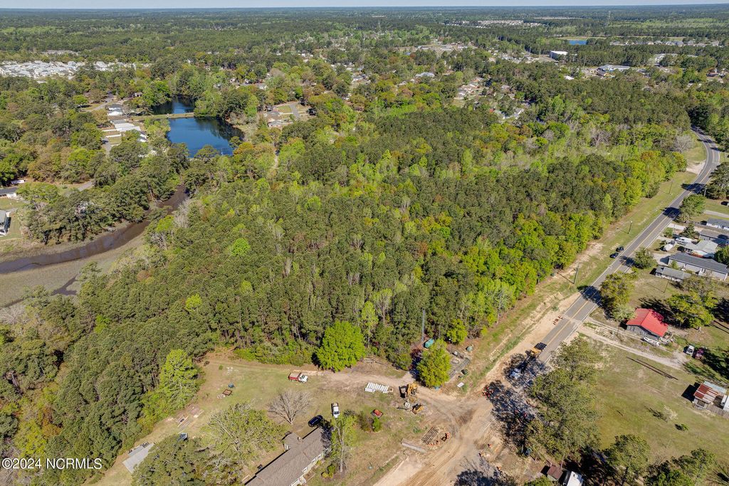 Image 30 of property listing at 1282 Beach Drive SW, Calabash, NC 28467