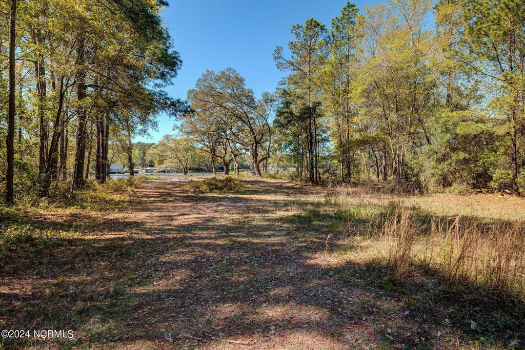 Image 37 of property listing at 1282 Beach Drive SW, Calabash, NC 28467