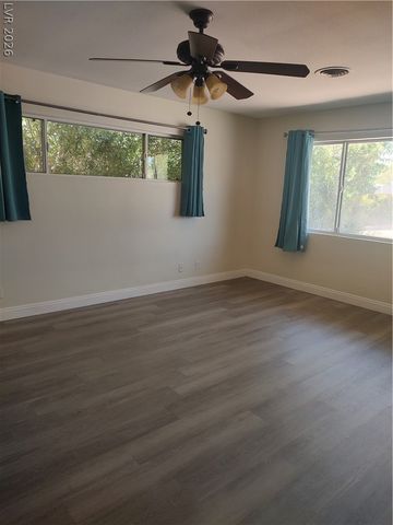 325 West Park Way West Way, Las Vegas, NV 89106