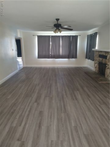 325 West Park Way West Way, Las Vegas, NV 89106