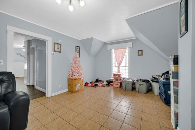 922 Summer Street, Hammond, IN 46320