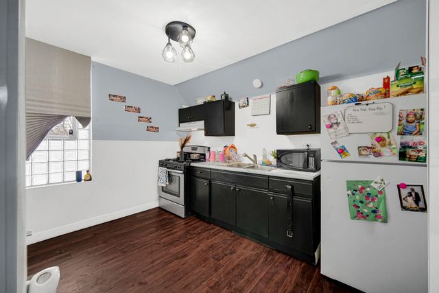 922 Summer Street, Hammond, IN 46320