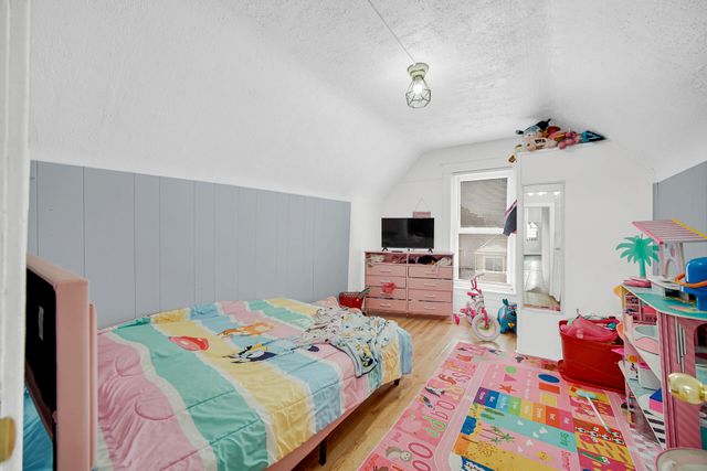 922 Summer Street, Hammond, IN 46320