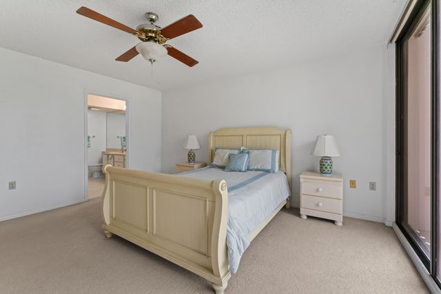 2621 Village Boulevard 203, West Palm Beach, FL 33409