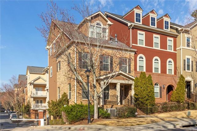 142 Perimeter Walk, Atlanta, GA 30338