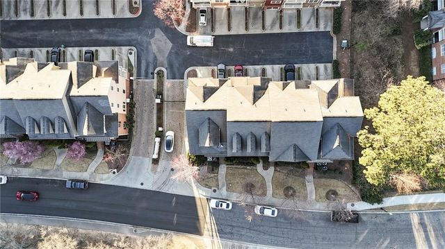 142 Perimeter Walk, Atlanta, GA 30338