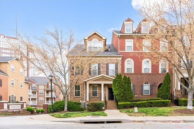 142 Perimeter Walk, Atlanta, GA 30338