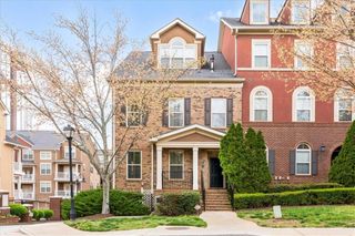 142 Perimeter Walk, Atlanta, GA 30338