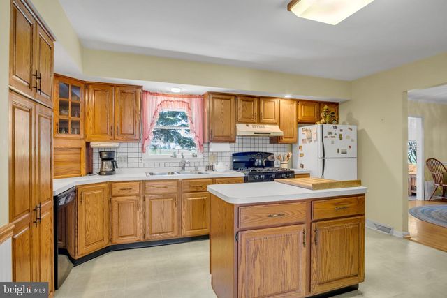 104 IAN DRIVE, Mount Holly Springs, PA 17065