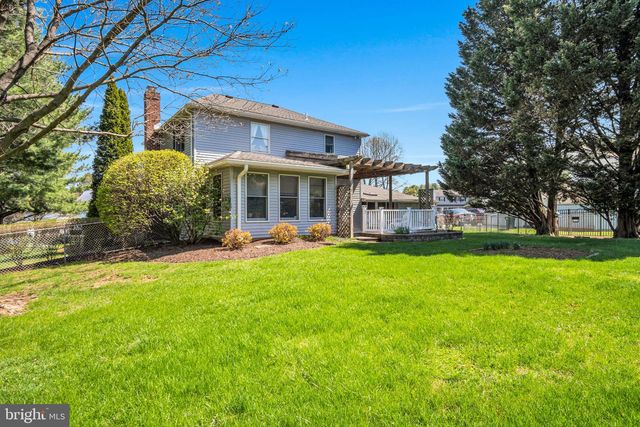 104 IAN DRIVE, Mount Holly Springs, PA 17065